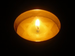 YomHashoahCandle